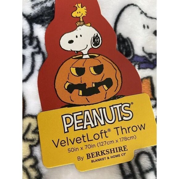 Peanuts Halloween BOO Soft Blanket Throw Jack-o-Lantern Snoopy Woodstock 50X70” - Picture 8 of 13